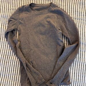 Alo Yoga Gray Workout Longsleeve